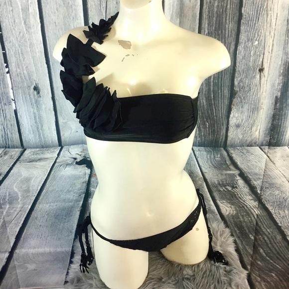 penti Other - Bikini ruffle tassel bandeau black bikini 👙